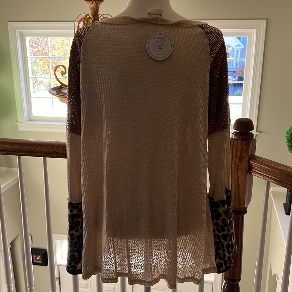 Lovely Melody Patchwork Leopard Sequin Waffle Top… - image 7